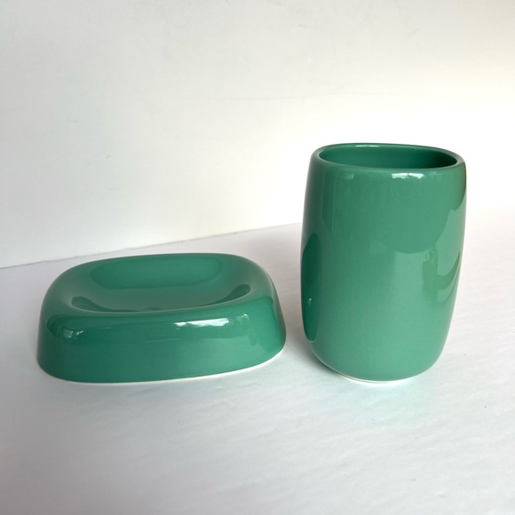 Vintage Bathroom Accessories Set 1980s - Picture 10 of 12